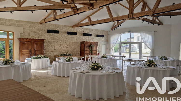 Ma-Cabane - Vente Maison Jarnac, 940 m²