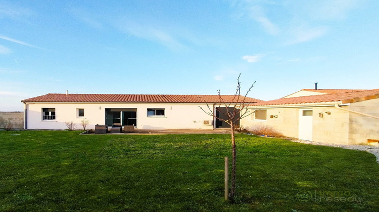 Ma-Cabane - Vente Maison JARNAC CHAMPAGNE, 102 m²