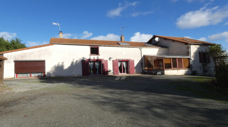 Ma-Cabane - Vente Maison Jarnages, 324 m²