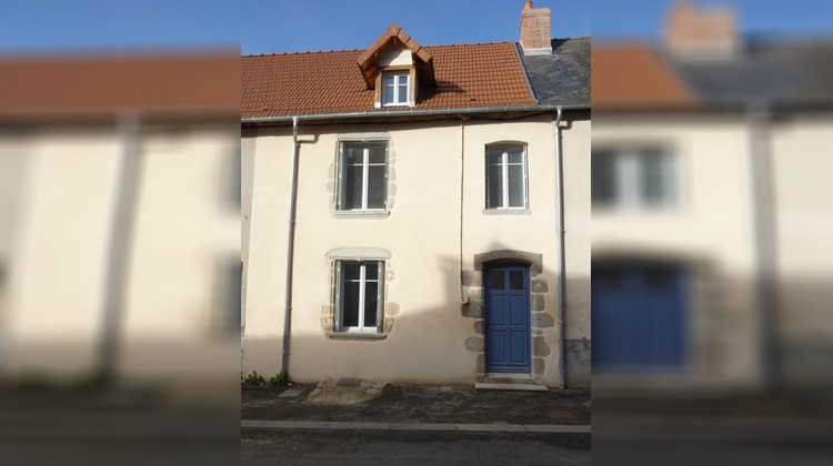 Ma-Cabane - Vente Maison Jarnages, 66 m²