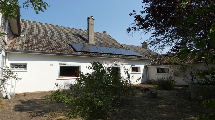 Ma-Cabane - Vente Maison Jarnages, 205 m²