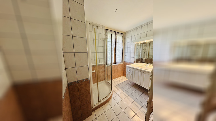 Ma-Cabane - Vente Maison Jarrie, 130 m²