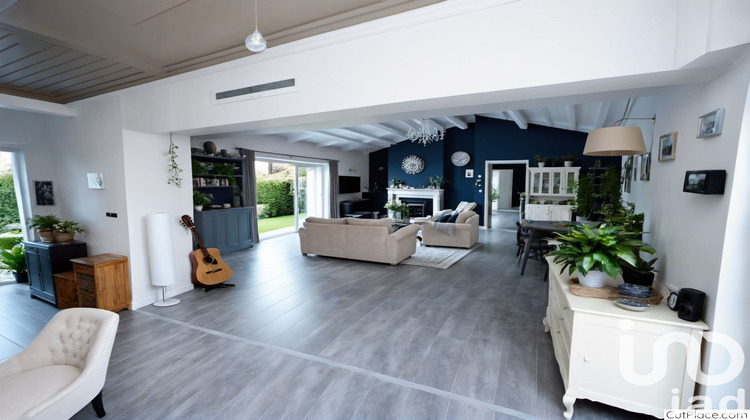 Ma-Cabane - Vente Maison Jau-Dignac-Et-Loirac, 147 m²