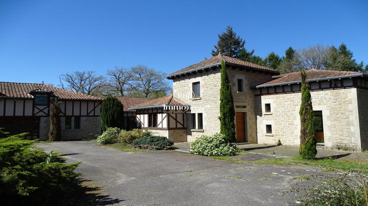 Ma-Cabane - Vente Maison Javerdat, 445 m²