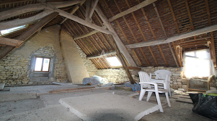 Ma-Cabane - Vente Maison JEU-MALOCHES, 80 m²
