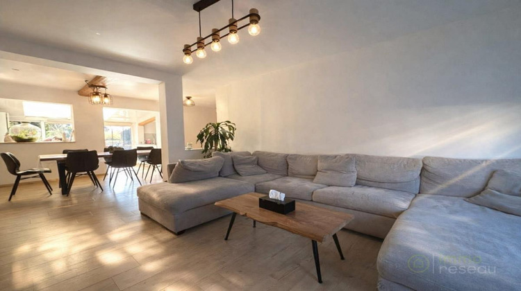 Ma-Cabane - Vente Maison JEUMONT, 118 m²