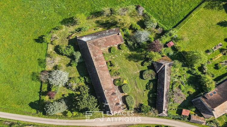 Ma-Cabane - Vente Maison JONCY, 150 m²