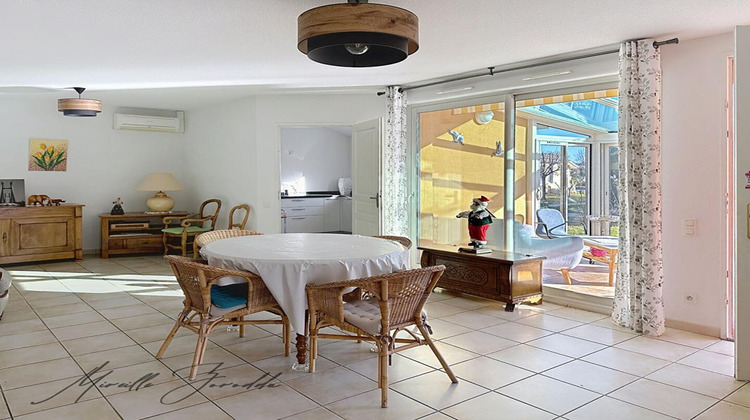 Ma-Cabane - Vente Maison JONQUIERES SAINT VINCENT, 78 m²