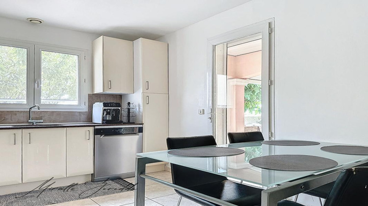 Ma-Cabane - Vente Maison JONQUIERES SAINT VINCENT, 122 m²