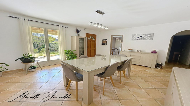 Ma-Cabane - Vente Maison JONQUIERES SAINT VINCENT, 169 m²