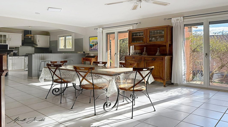 Ma-Cabane - Vente Maison JONQUIERES SAINT VINCENT, 110 m²