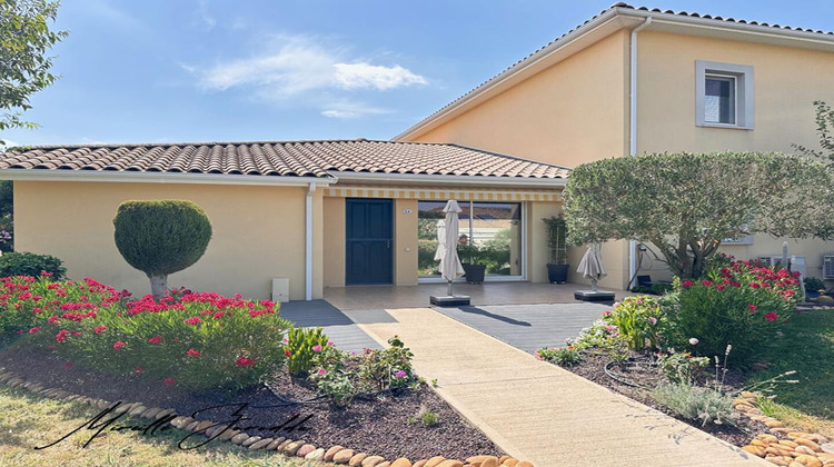 Ma-Cabane - Vente Maison JONQUIERES SAINT VINCENT, 107 m²