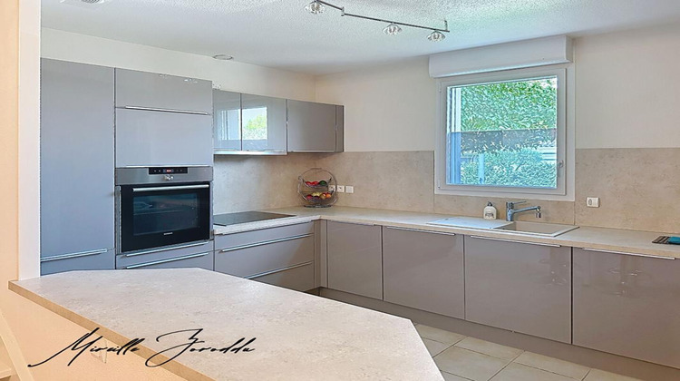 Ma-Cabane - Vente Maison JONQUIERES SAINT VINCENT, 107 m²