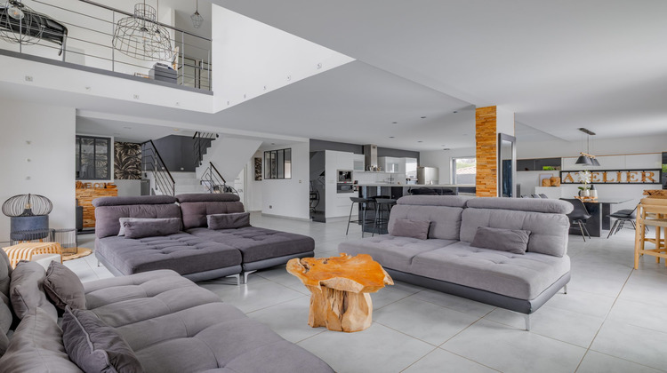 Ma-Cabane - Vente Maison Jons, 200 m²