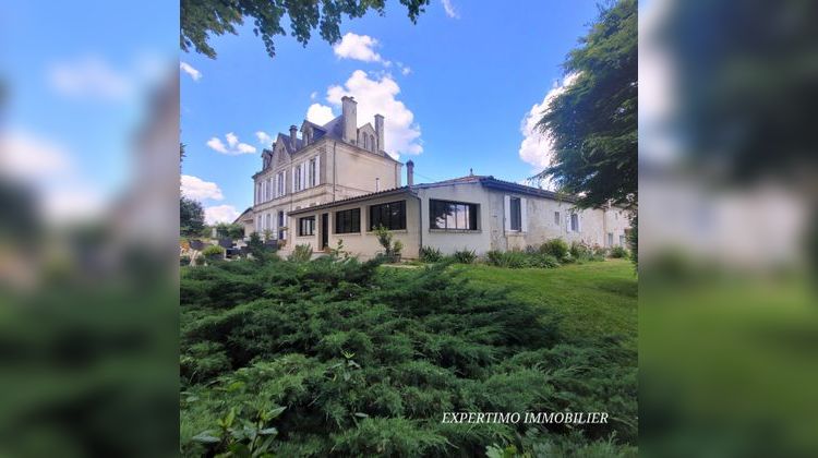 Ma-Cabane - Vente Maison Jonzac, 294 m²