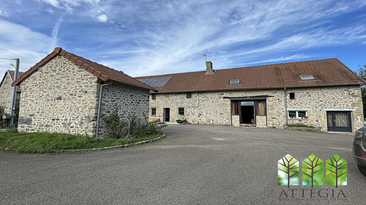 Ma-Cabane - Vente Maison Jouillat, 255 m²