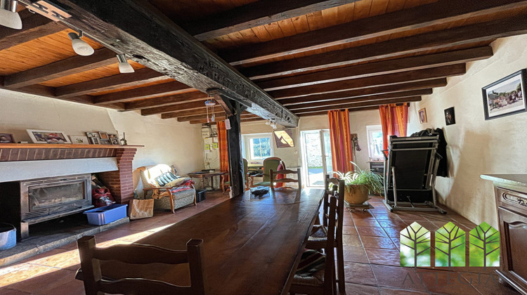 Ma-Cabane - Vente Maison Jouillat, 255 m²
