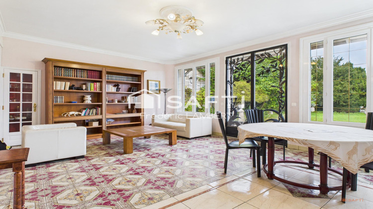 Ma-Cabane - Vente Maison Jouy-le-Moutier, 255 m²