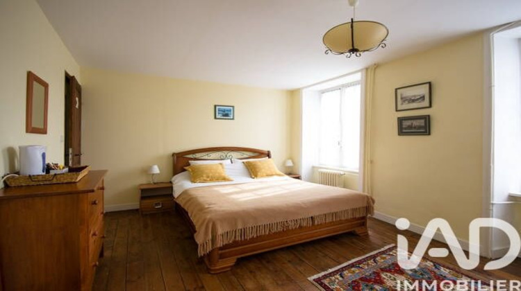 Ma-Cabane - Vente Maison Jugon-les-Lacs, 234 m²