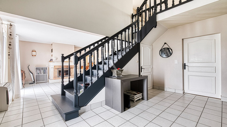 Ma-Cabane - Vente Maison JUIGNE-SUR-LOIRE, 210 m²
