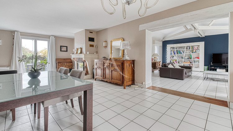 Ma-Cabane - Vente Maison JUIGNE-SUR-LOIRE, 210 m²