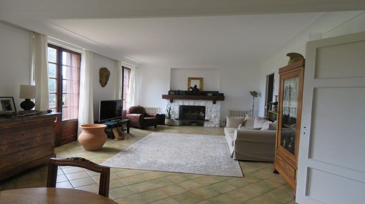 Ma-Cabane - Vente Maison JUILLAC, 300 m²