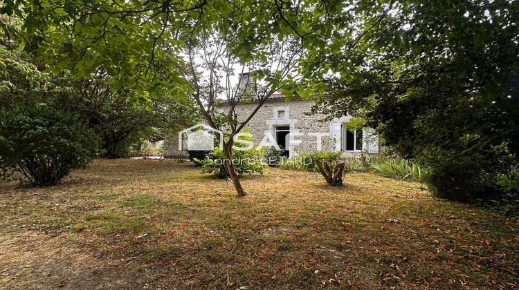 Ma-Cabane - Vente Maison Juillaguet, 97 m²