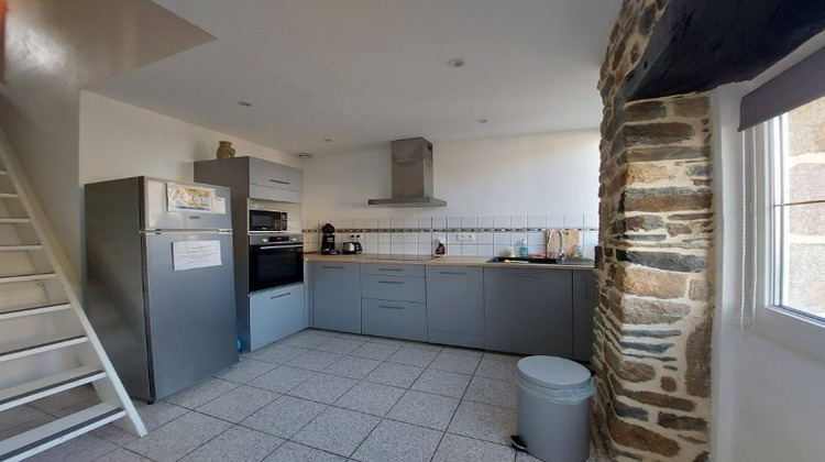 Ma-Cabane - Vente Maison Jullouville, 76 m²