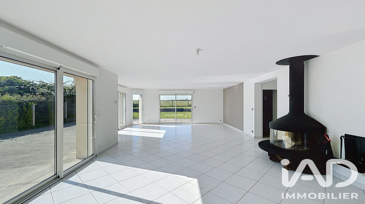 Ma-Cabane - Vente Maison Jullouville, 143 m²
