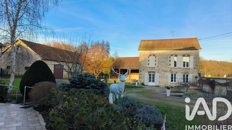 Ma-Cabane - Vente Maison Jully-sur-Sarce, 470 m²