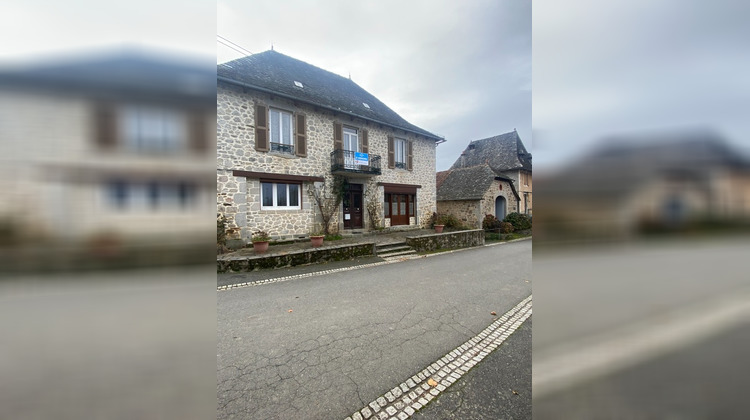 Ma-Cabane - Vente Maison JUNHAC, 211 m²
