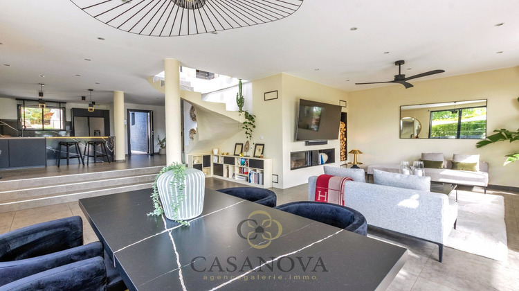 Ma-Cabane - Vente Maison JUVIGNAC, 250 m²