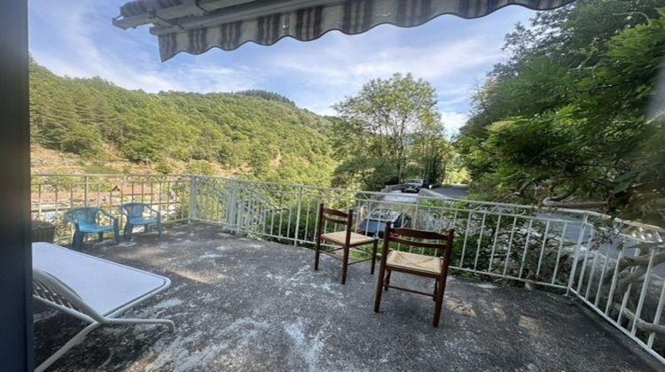 Ma-Cabane - Vente Maison JUVINAS, 90 m²