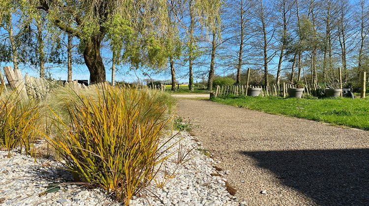 Ma-Cabane - Vente Maison KERNOUES, 264 m²