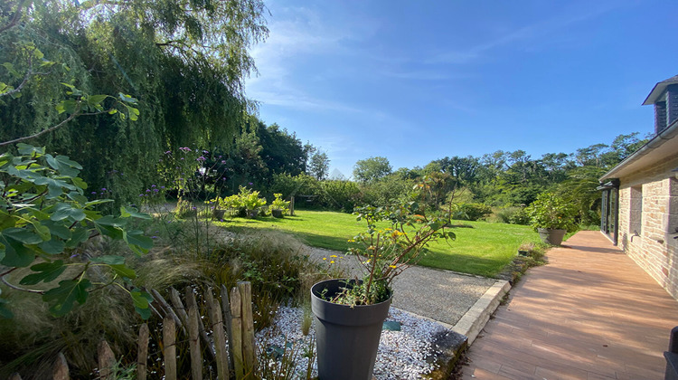 Ma-Cabane - Vente Maison KERNOUES, 220 m²