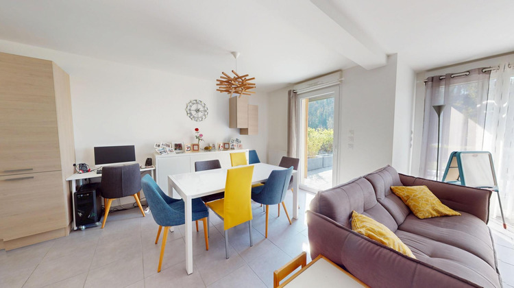 Ma-Cabane - Vente Maison L' Isle-d'Abeau, 86 m²