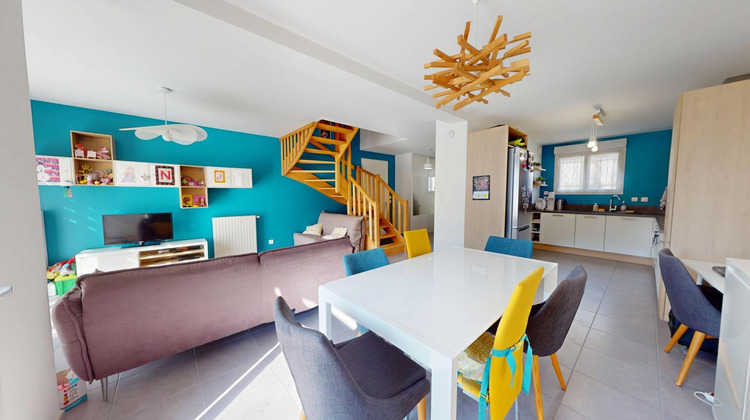 Ma-Cabane - Vente Maison L' Isle-d'Abeau, 86 m²