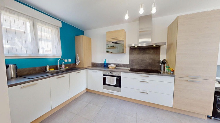 Ma-Cabane - Vente Maison L' Isle-d'Abeau, 86 m²
