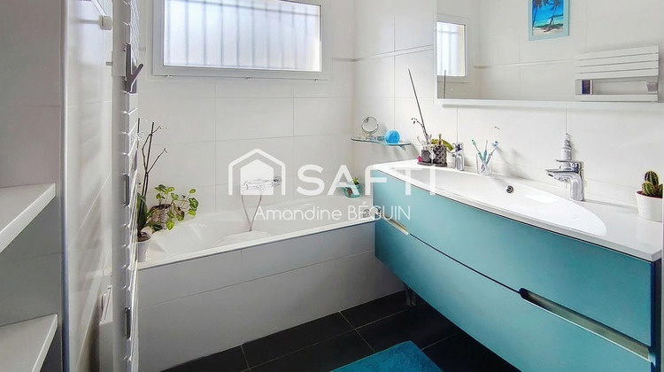 Ma-Cabane - Vente Maison L' Isle-Jourdain, 200 m²