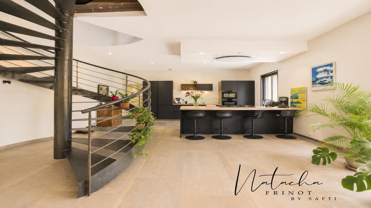Ma-Cabane - Vente Maison L' Isle-Jourdain, 245 m²