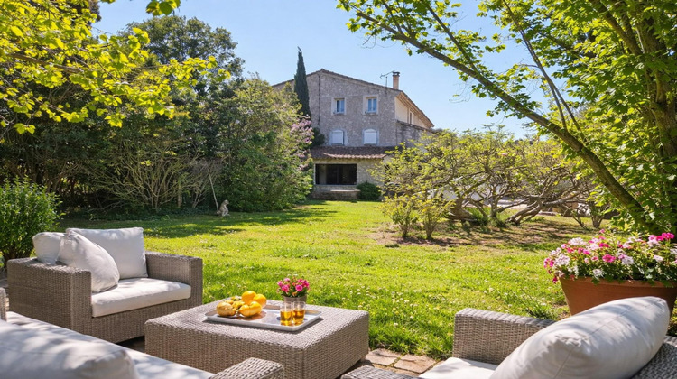 Ma-Cabane - Vente Maison L' Isle-sur-la-Sorgue, 300 m²