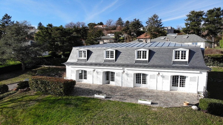 Ma-Cabane - Vente Maison L'Étrat, 204 m²