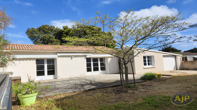 Ma-Cabane - Vente Maison L'AIGUILLON-SUR-MER, 65 m²