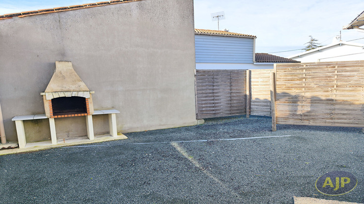 Ma-Cabane - Vente Maison L'AIGUILLON-SUR-MER, 65 m²