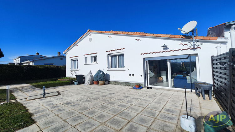 Ma-Cabane - Vente Maison L'AIGUILLON-SUR-MER, 105 m²