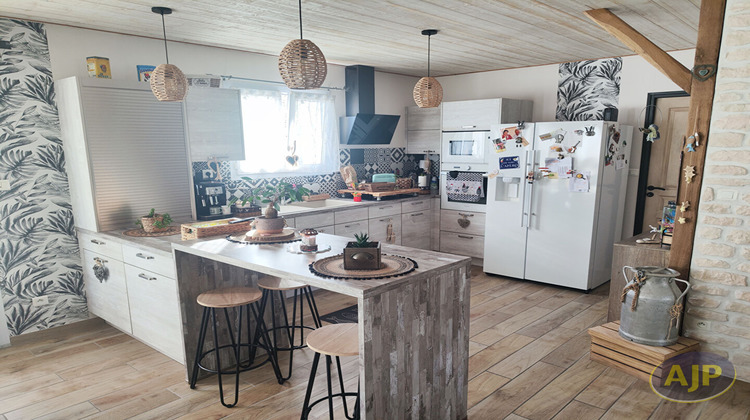 Ma-Cabane - Vente Maison L'AIGUILLON-SUR-MER, 111 m²