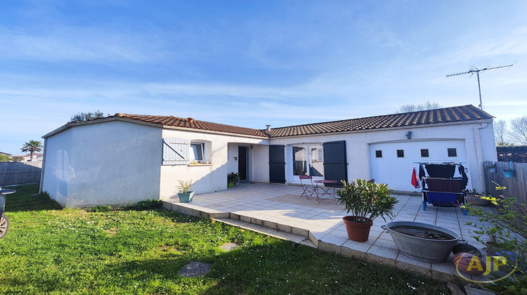 Ma-Cabane - Vente Maison L'AIGUILLON-SUR-MER, 111 m²