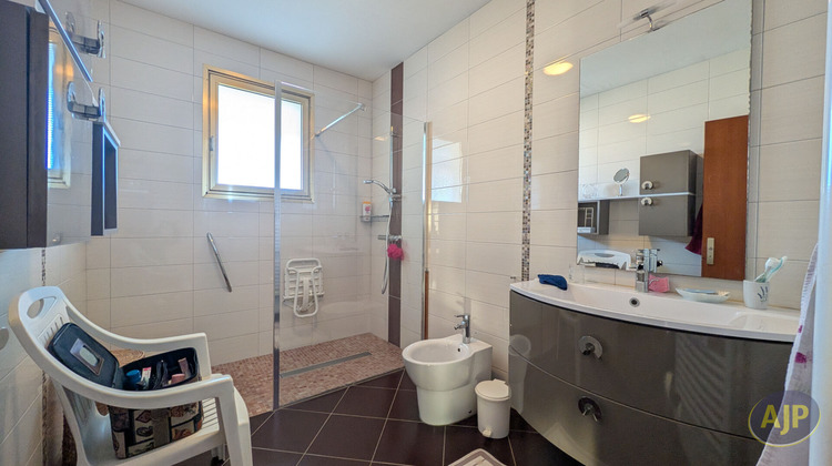 Ma-Cabane - Vente Maison L'AIGUILLON-SUR-MER, 101 m²