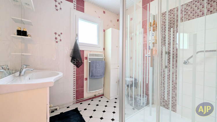 Ma-Cabane - Vente Maison L'AIGUILLON-SUR-MER, 102 m²