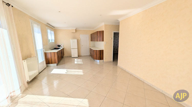 Ma-Cabane - Vente Maison L'AIGUILLON-SUR-MER, 81 m²